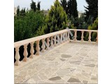 للبيع مزرعه وفيلا بدروشا للتواصل 0949618168