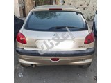 للبيع بيجو ٢٠٦ اتوماتيك خالية من الداخل زنار خارجي 