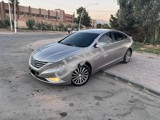 هيونداي سوناتا 2012 للإيجار 