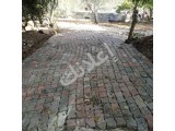 عقار بضمنه منزل عربي بريف الدريكيش الطريق العام طرطوس دريكيش