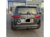 للباحثين عن مفخرة الأرض Toyota Land Cruiser 2025 GXR 