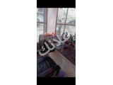 عدة حلاقة كاملة للبيع بسعر مناسب شبه جديدة 