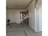 الاسنصير موجود في البناء قيد الصيانة 