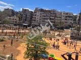 طابق تاني غربي نفتوح عالحديقة بصلاح الدين ٣ غرف وموزع 
