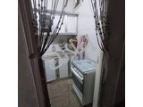 للبيع منزل ثلاث غرف ، طابق أول ، طابو أخضر ، في سليمان حلبي الحديثة 
