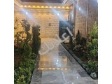 فيلا ملكية طريق لمطار للبيع ضمن مجمع سكنية مخدمة كاملا فرش ملكي