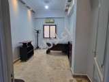 للبيع او الاجار